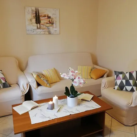 Holiday home Matesini Tinjan
