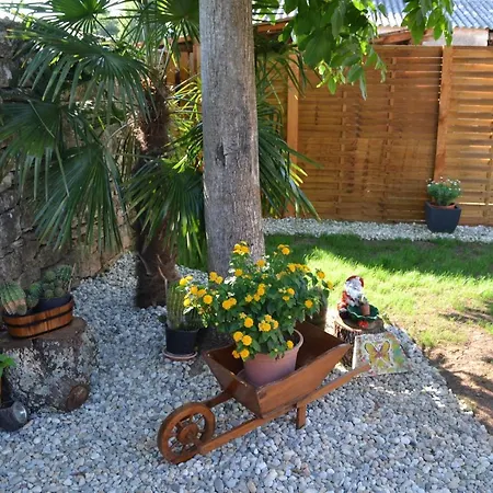 Holiday home Matesini